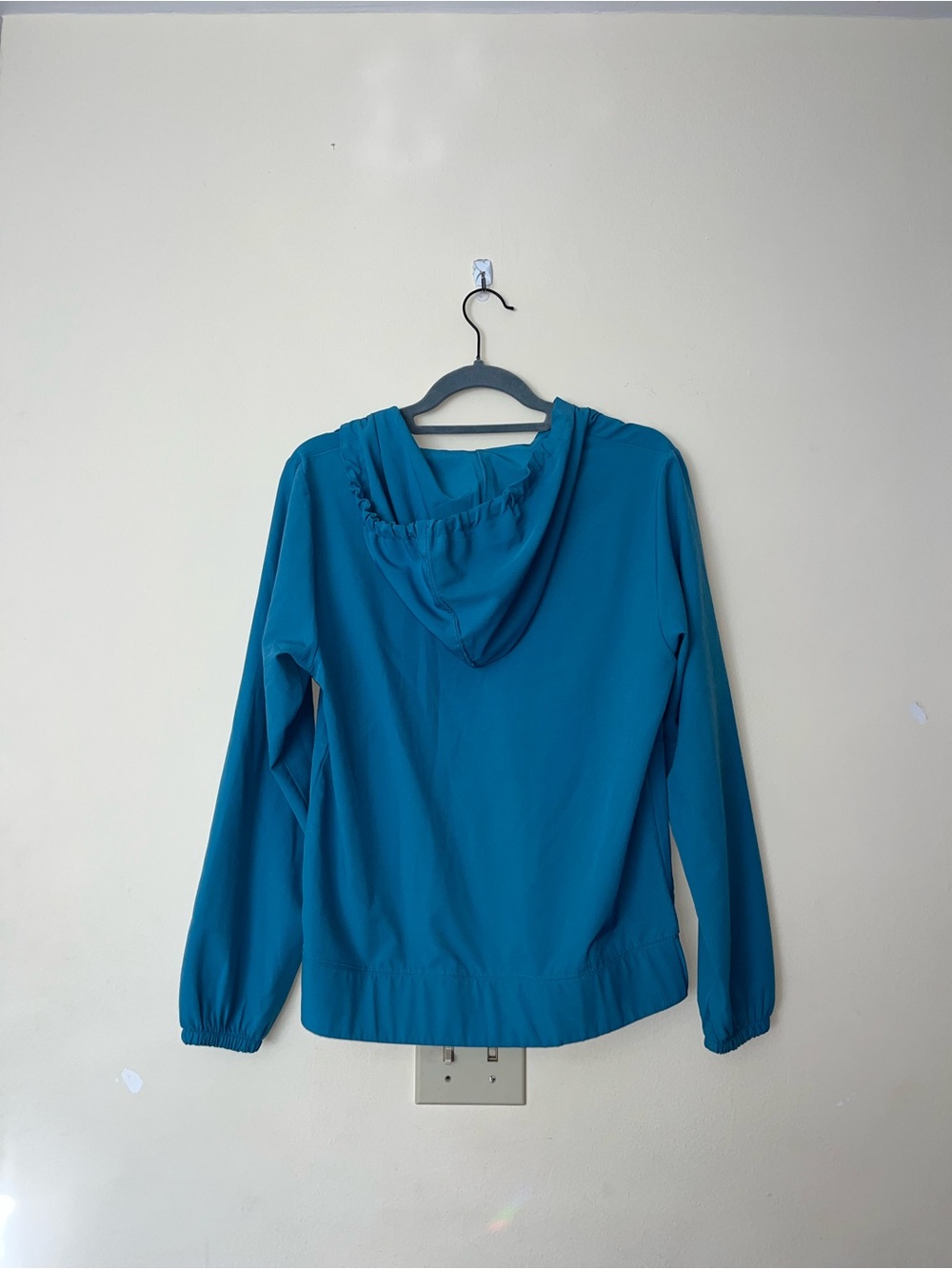 Reebok pullover - Picture 2 of 3